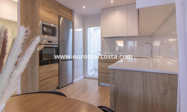 Venta - Bungalow - Torrevieja - TORREVIEJA