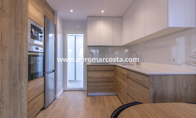 Venta - Bungalow - Torrevieja - TORREVIEJA