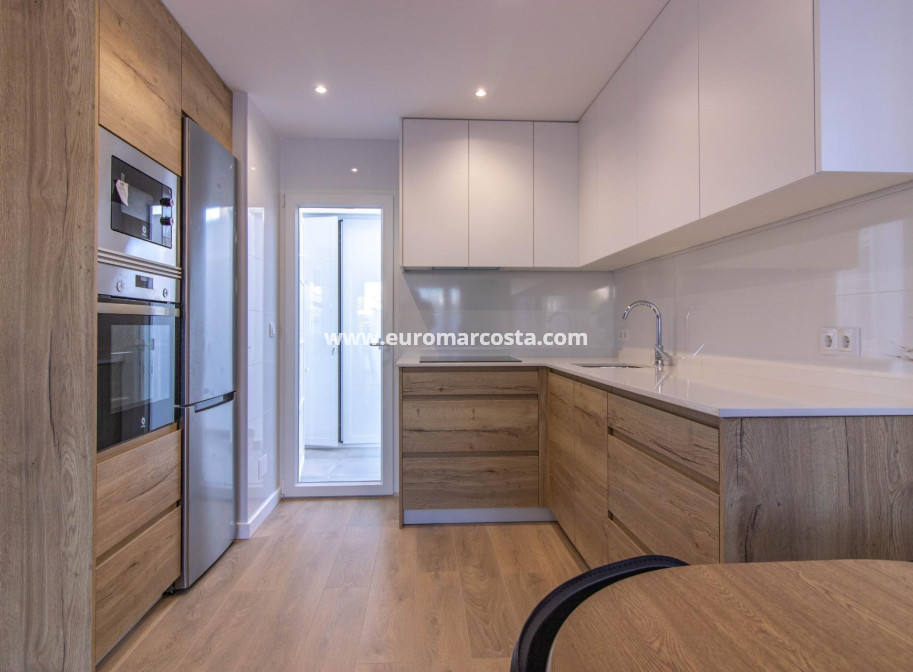 Venta - Bungalow - Torrevieja - TORREVIEJA