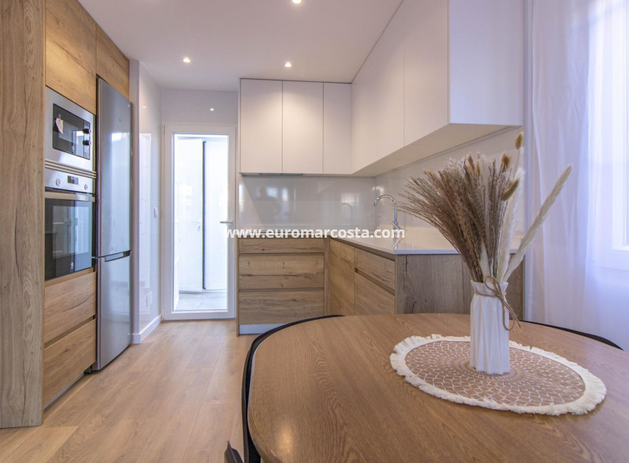 Venta - Bungalow - Torrevieja - TORREVIEJA
