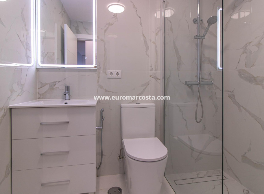 Venta - Bungalow - Torrevieja - TORREVIEJA