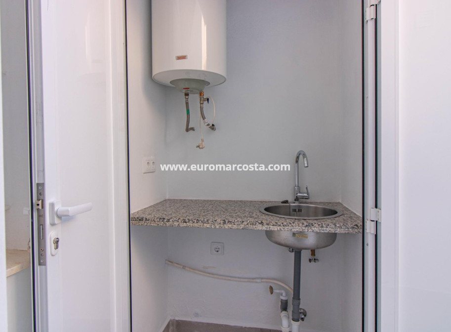 Venta - Bungalow - Torrevieja - TORREVIEJA
