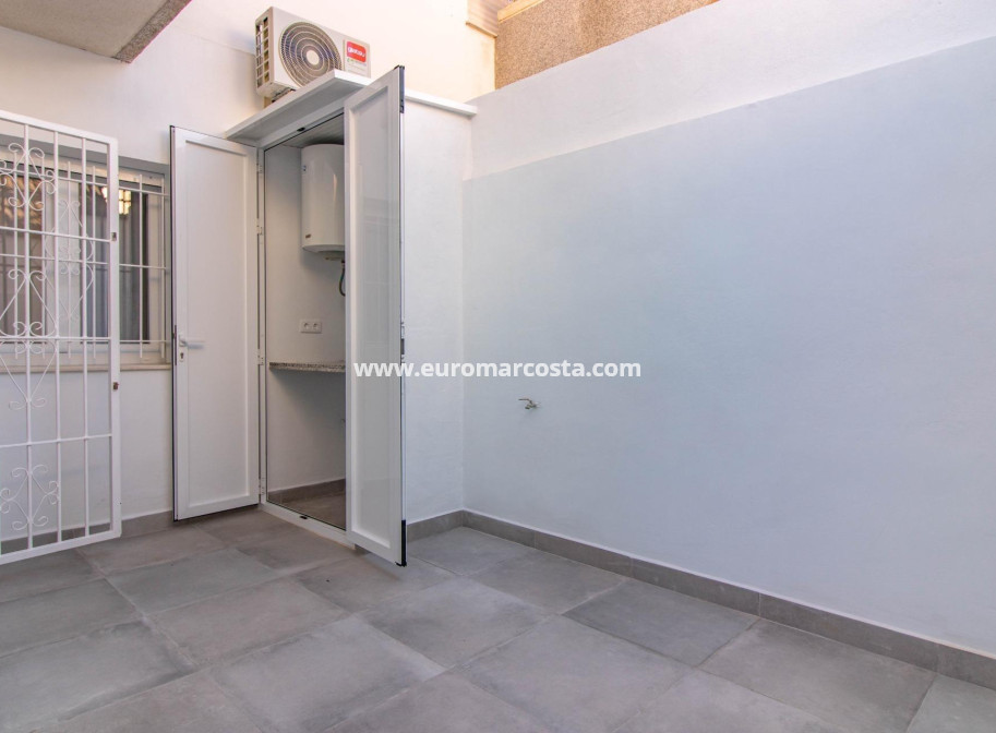 Venta - Bungalow - Torrevieja - TORREVIEJA