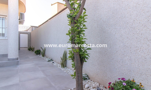 Venta - Bungalow - Torrevieja - TORREVIEJA