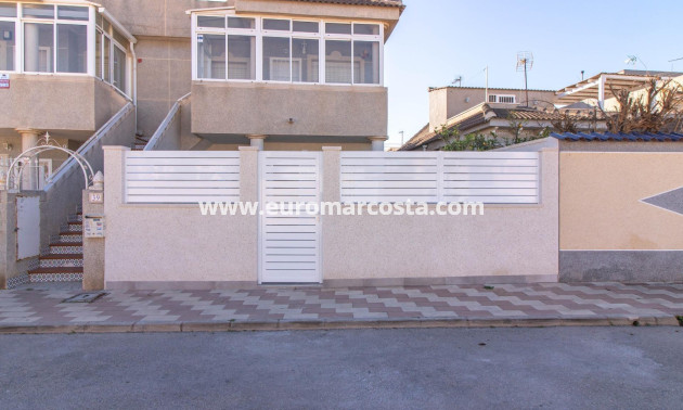 Venta - Bungalow - Torrevieja - TORREVIEJA