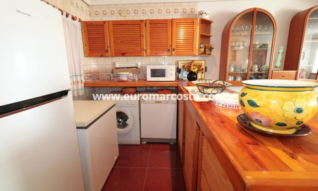 Objekte zum Wiederverkauf - Stadthaus - Torrevieja - TORREVIEJA
