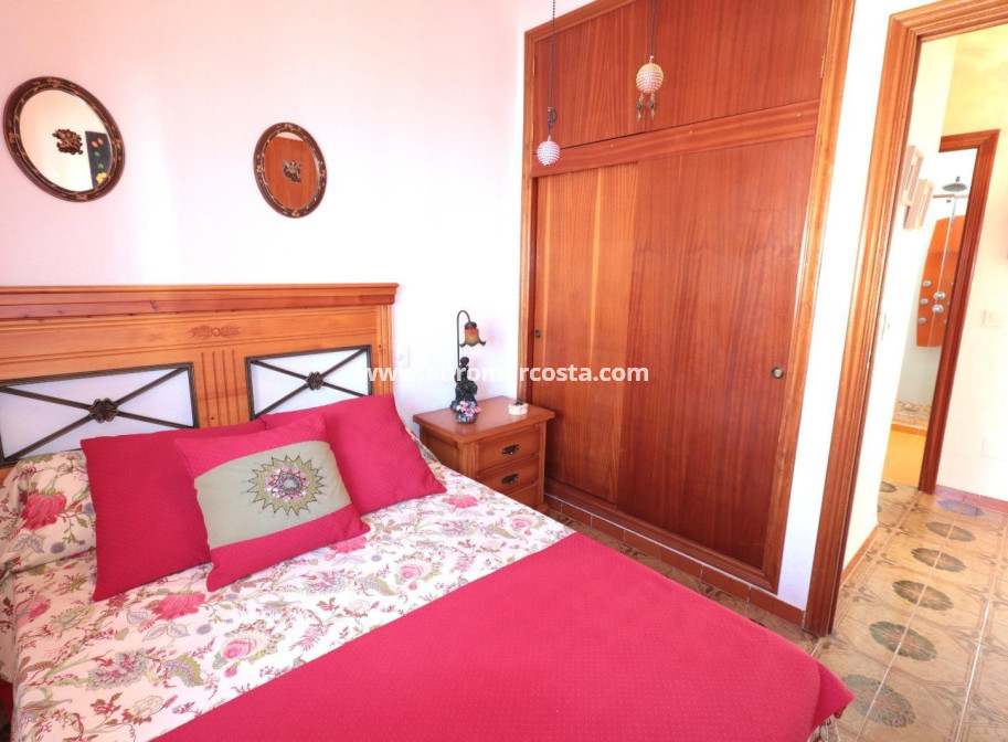 Objekte zum Wiederverkauf - Stadthaus - Torrevieja - TORREVIEJA