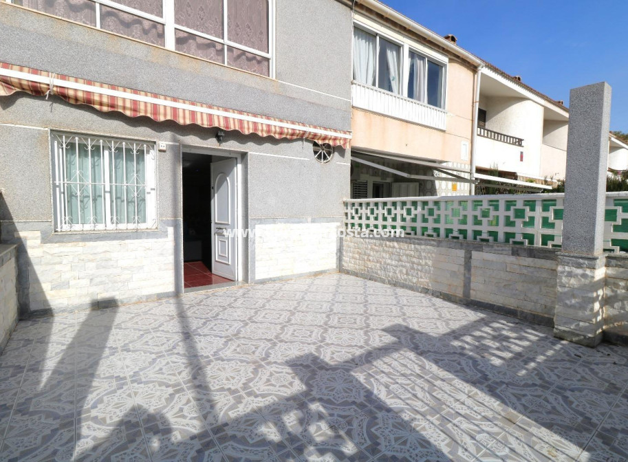 Objekte zum Wiederverkauf - Stadthaus - Torrevieja - TORREVIEJA