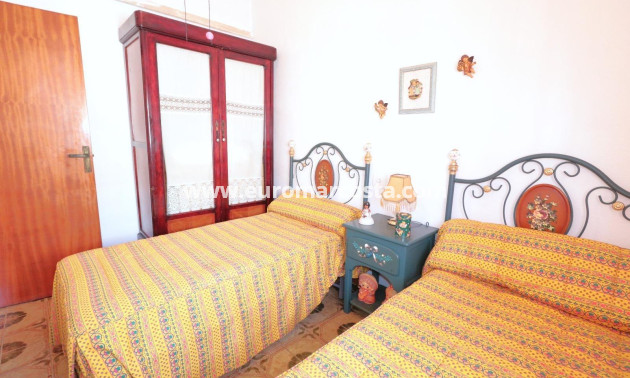Objekte zum Wiederverkauf - Stadthaus - Torrevieja - TORREVIEJA