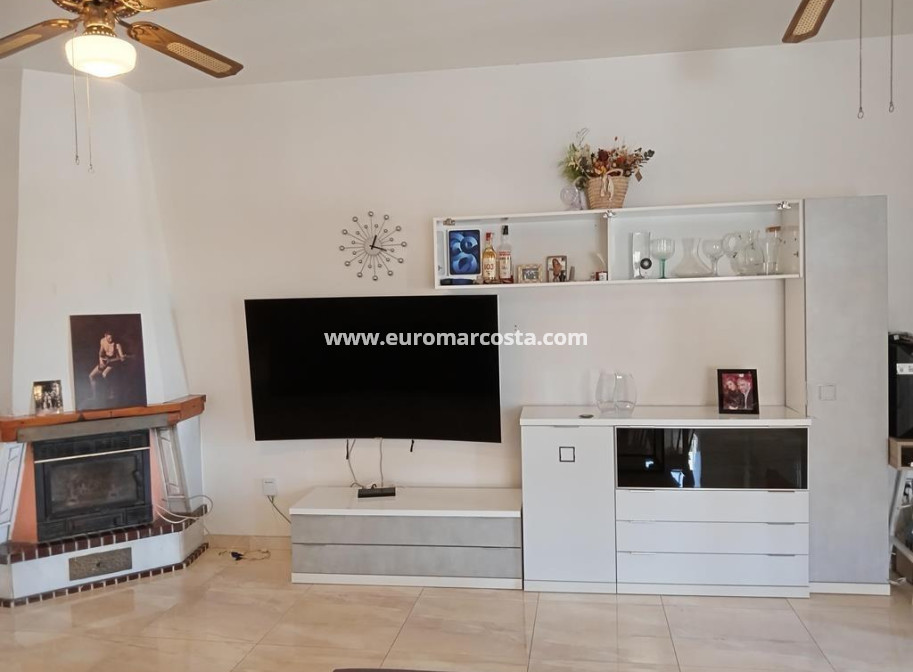 Objekte zum Wiederverkauf - Villa freitstehend - Torrevieja - Los Balcones - Los Altos del Edén