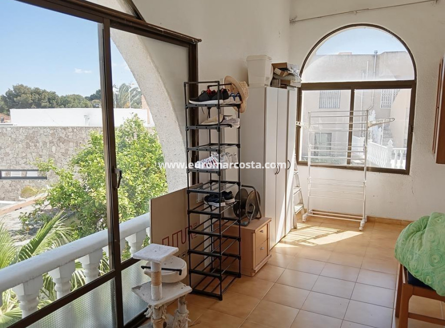 Objekte zum Wiederverkauf - Villa freitstehend - Torrevieja - Los Balcones - Los Altos del Edén