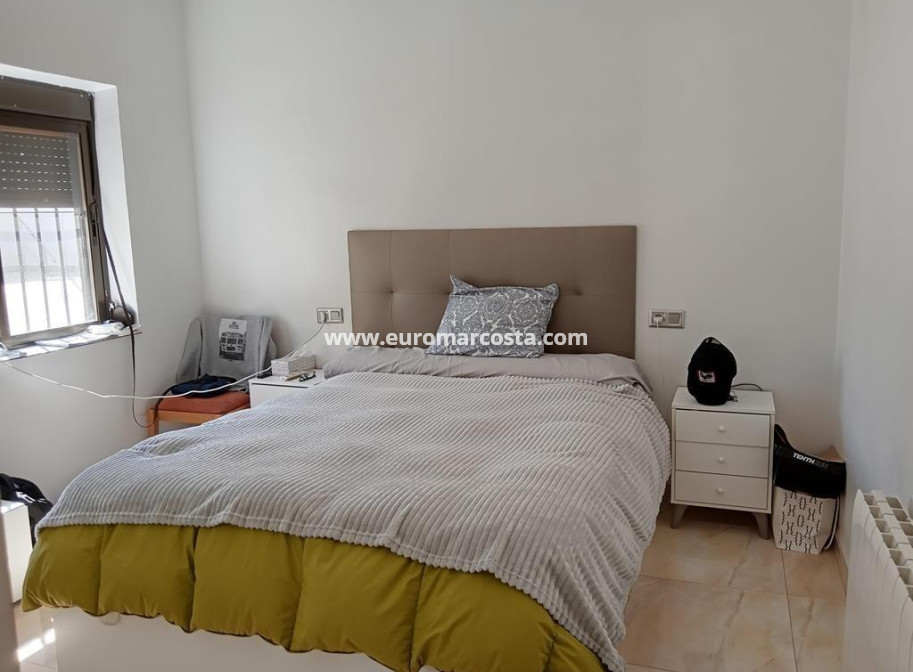 Objekte zum Wiederverkauf - Villa freitstehend - Torrevieja - Los Balcones - Los Altos del Edén