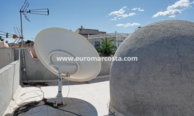 Objekte zum Wiederverkauf - Villa freitstehend - Torrevieja - Los Balcones - Los Altos del Edén