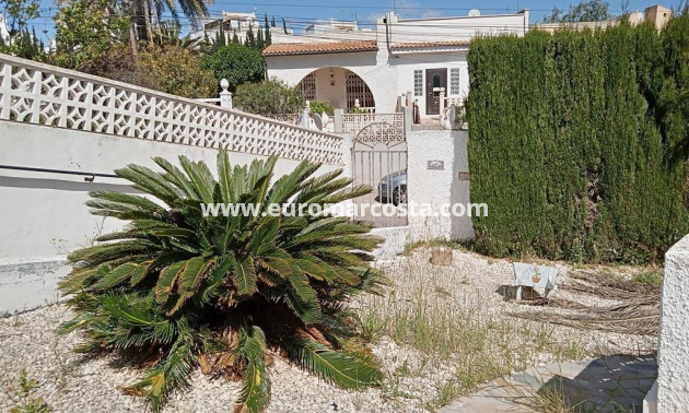 Objekte zum Wiederverkauf - Villa freitstehend - Torrevieja - Los Balcones - Los Altos del Edén