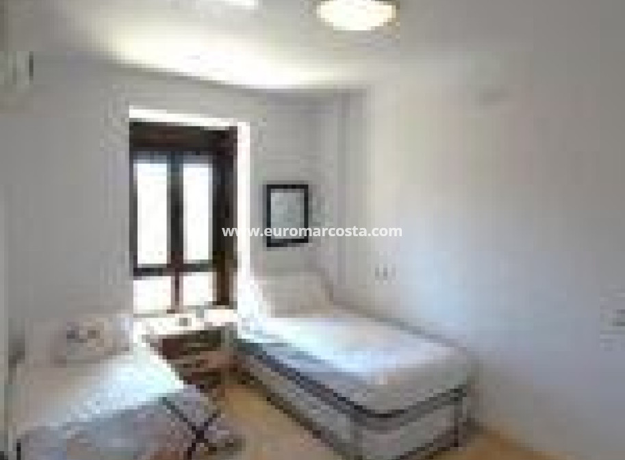 Venta - Apartamento / piso - Orihuela Costa - Lomas de Campoamor-Las Ramblas