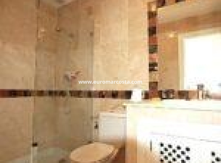 Venta - Apartamento / piso - Orihuela Costa - Lomas de Campoamor-Las Ramblas