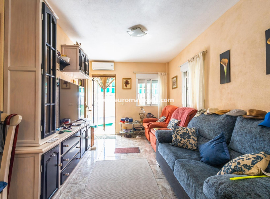 Objekte zum Wiederverkauf - Villa freitstehend - Orihuela - La Aparecida