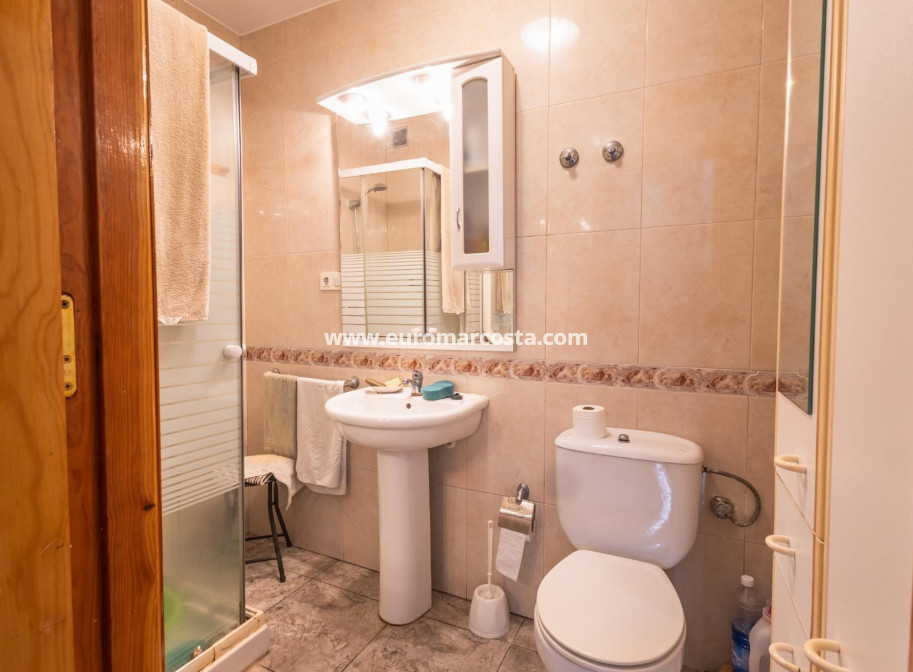 Objekte zum Wiederverkauf - Villa freitstehend - Orihuela - La Aparecida