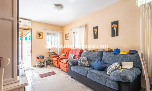 Objekte zum Wiederverkauf - Villa freitstehend - Orihuela - La Aparecida