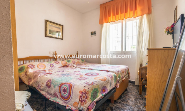 Objekte zum Wiederverkauf - Villa freitstehend - Orihuela - La Aparecida
