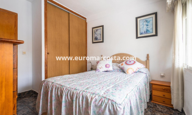 Objekte zum Wiederverkauf - Villa freitstehend - Orihuela - La Aparecida