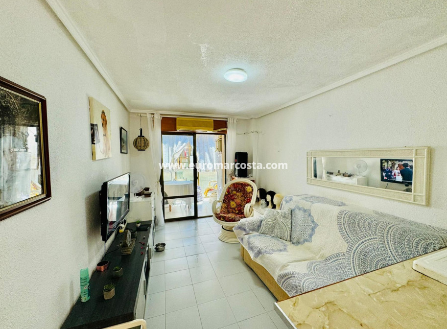 Objekte zum Wiederverkauf - Wohnstudio - Torrevieja - San Luis - Chaparal