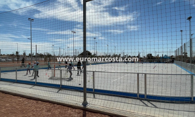 Objekte zum Wiederverkauf - Wohnstudio - Torrevieja - San Luis - Chaparal