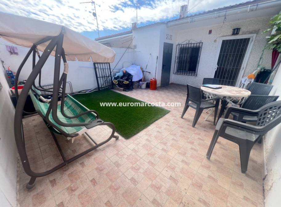 Sale - Townhouse - Torrevieja - TORREVIEJA