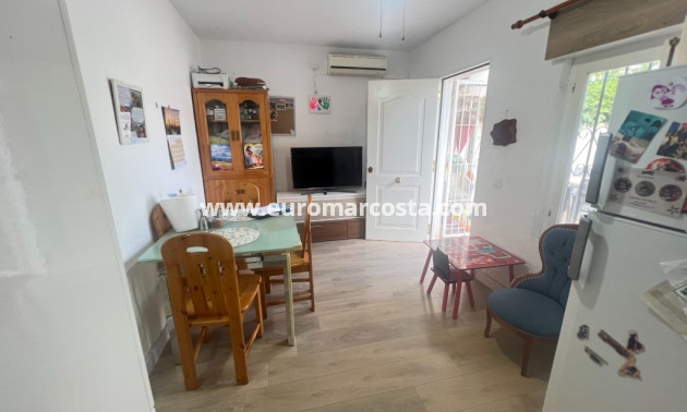 Sale - Townhouse - Torrevieja - TORREVIEJA