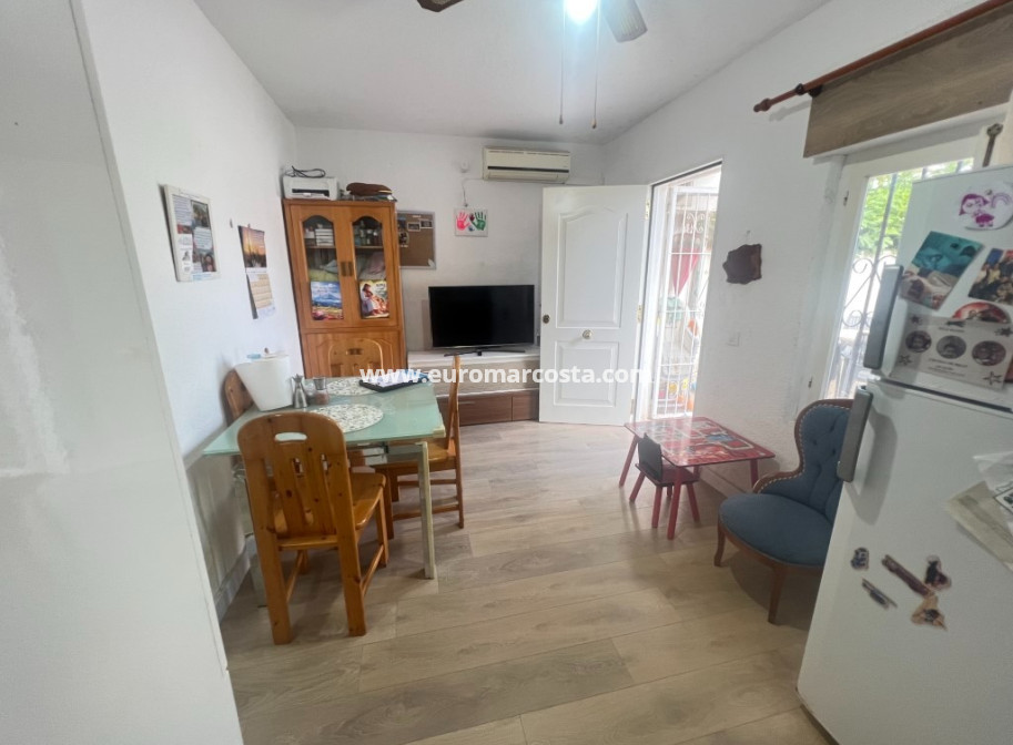 Sale - Townhouse - Torrevieja - TORREVIEJA