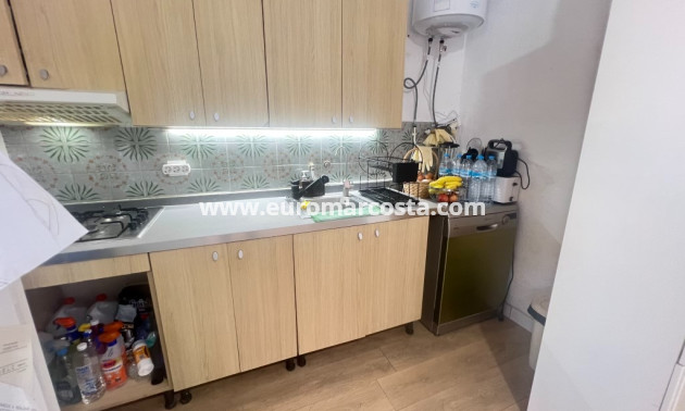 Sale - Townhouse - Torrevieja - TORREVIEJA