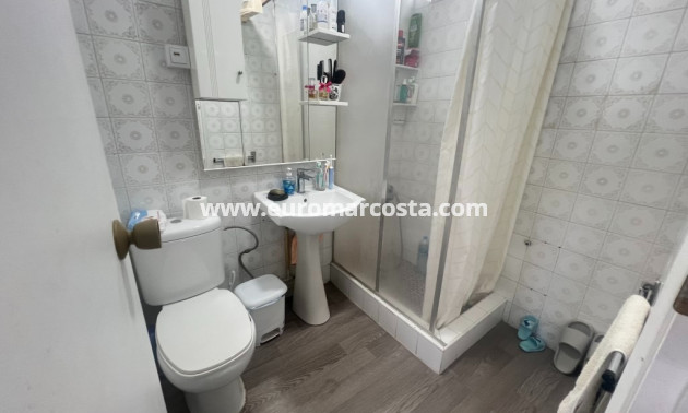 Sale - Townhouse - Torrevieja - TORREVIEJA