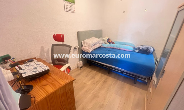 Sale - Townhouse - Torrevieja - TORREVIEJA