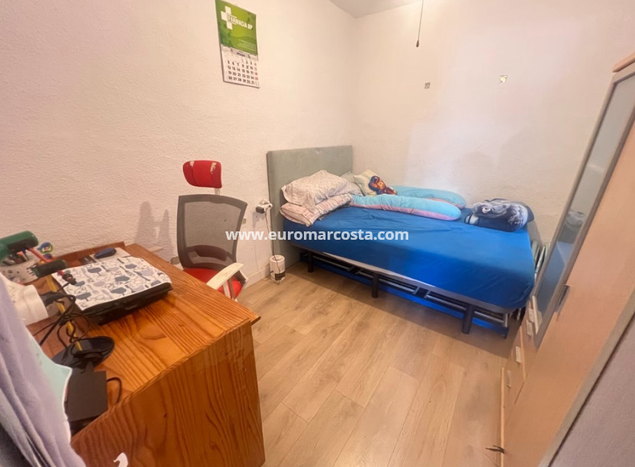 Sale - Townhouse - Torrevieja - TORREVIEJA