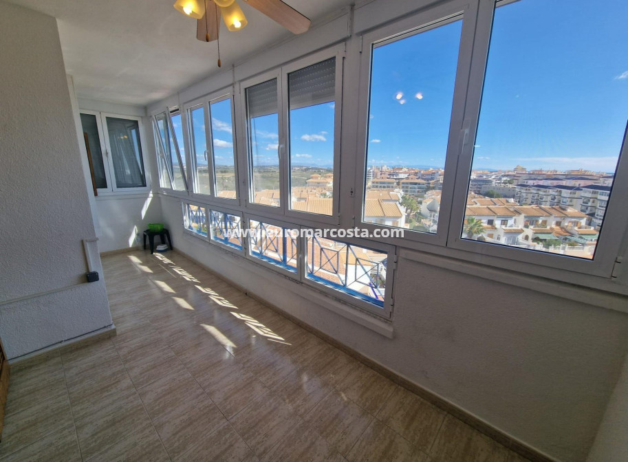 Sale - Apartment / flat - Torrevieja - La Mata