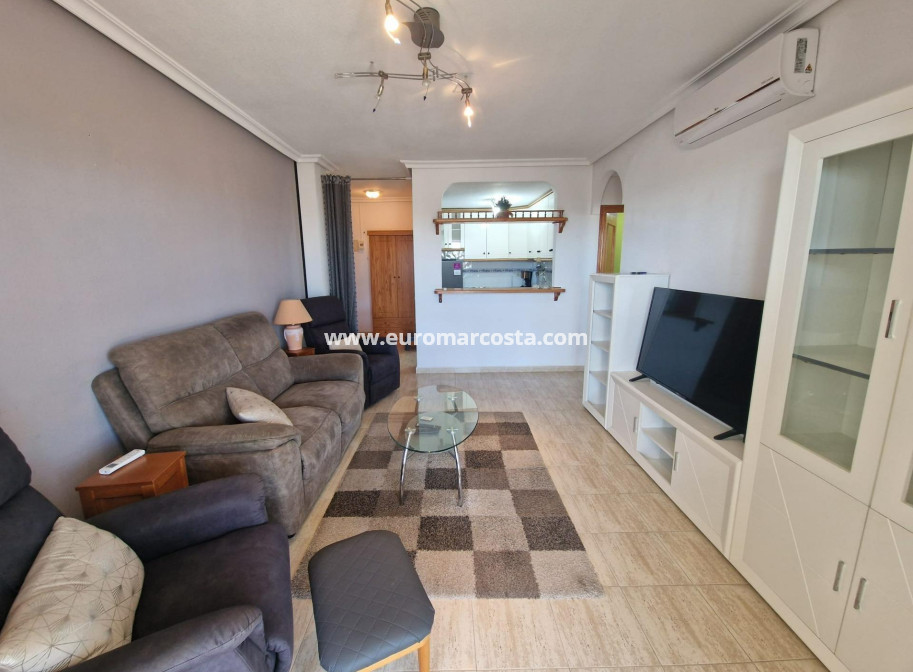 Sale - Apartment / flat - Torrevieja - La Mata