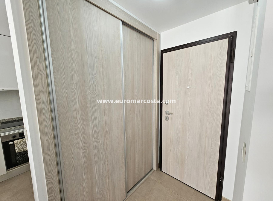 Venta - Apartamento / piso - Torrevieja - TORREVIEJA