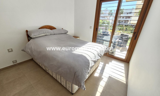 Venta - Apartamento / piso - Torrevieja - TORREVIEJA