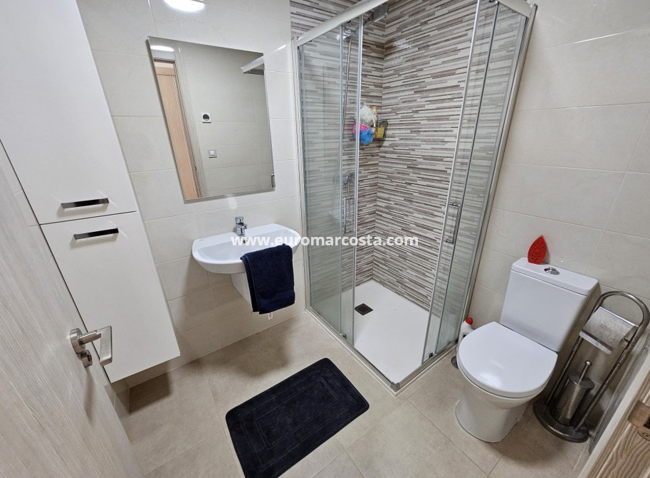 Venta - Apartamento / piso - Torrevieja - TORREVIEJA