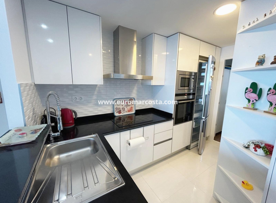 Venta - Apartamento / piso - Torrevieja - Orihuela Costa