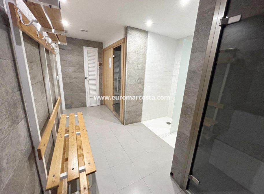 Venta - Apartamento / piso - Torrevieja - Orihuela Costa
