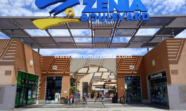 Venta - Apartamento / piso - Torrevieja - Orihuela Costa