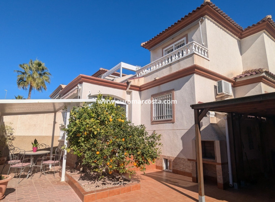 Objekte zum Wiederverkauf - Quad villa - San Fulgencio - Oasis