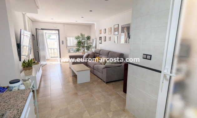 Objekte zum Wiederverkauf - Quad villa - San Fulgencio - Oasis