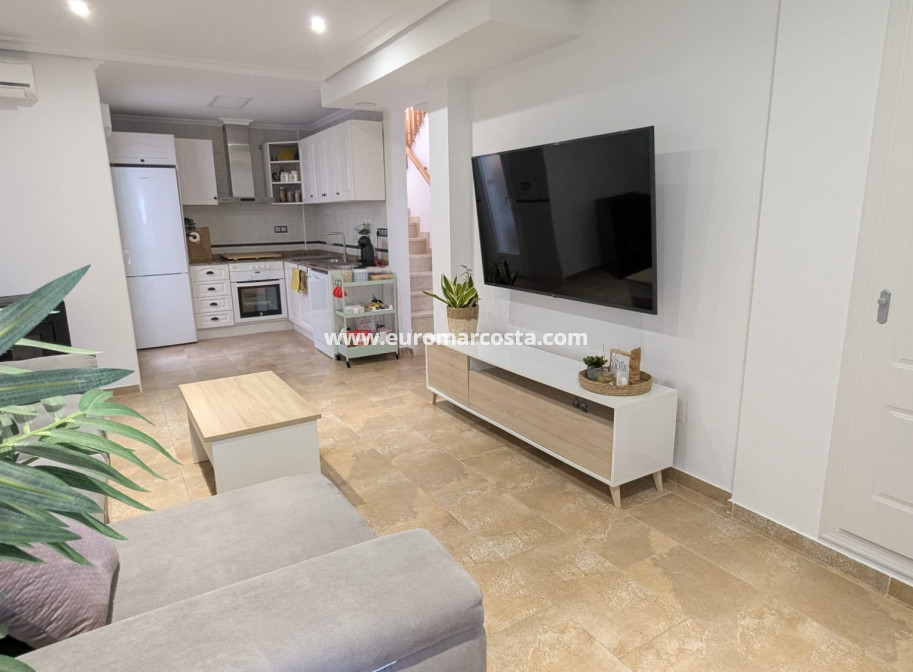 Objekte zum Wiederverkauf - Quad villa - San Fulgencio - Oasis