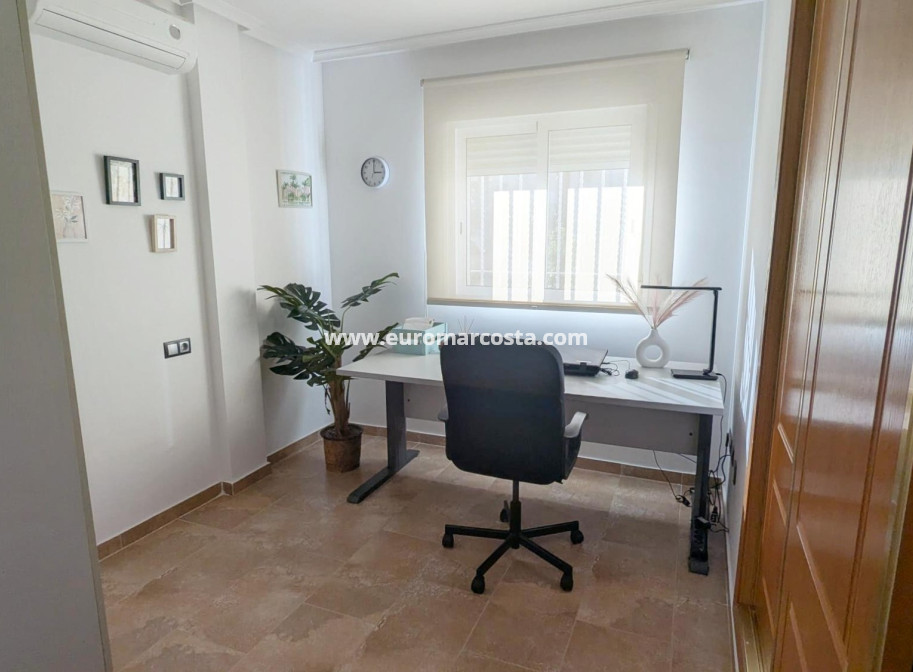 Objekte zum Wiederverkauf - Quad villa - San Fulgencio - Oasis