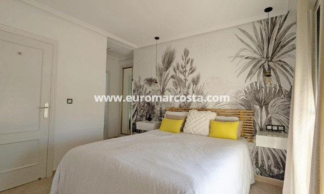Objekte zum Wiederverkauf - Quad villa - San Fulgencio - Oasis