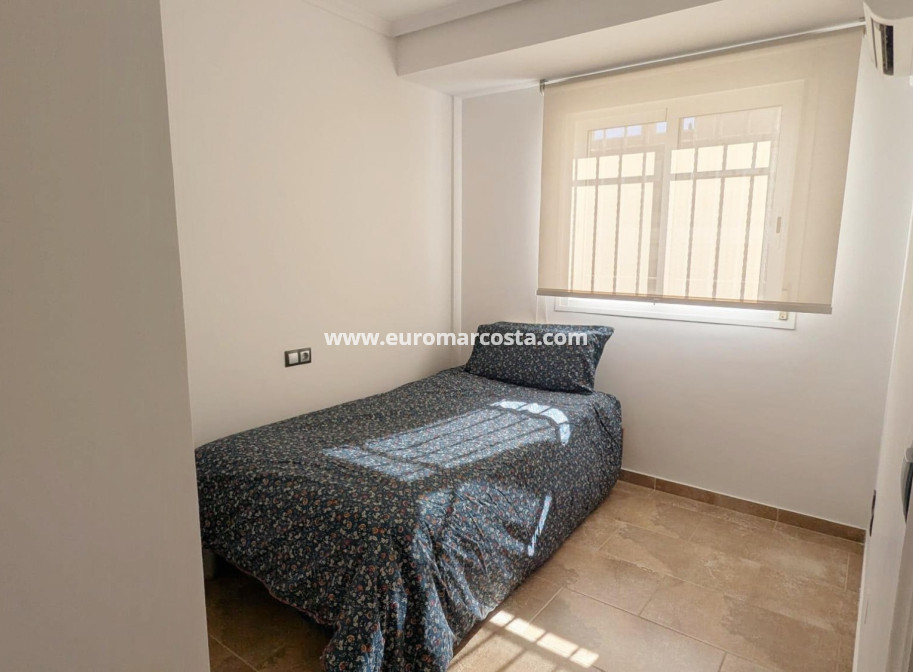 Objekte zum Wiederverkauf - Quad villa - San Fulgencio - Oasis