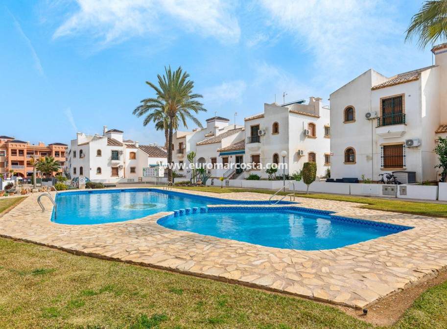 Venta - Apartamento / piso - Orihuela Costa