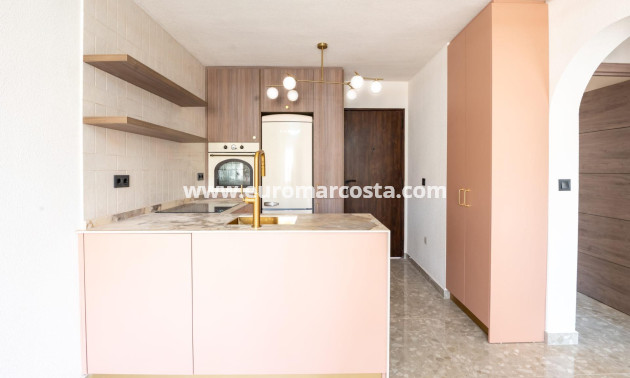 Objekte zum Wiederverkauf - Wohnung - Orihuela Costa - Los Almendros-La Florida